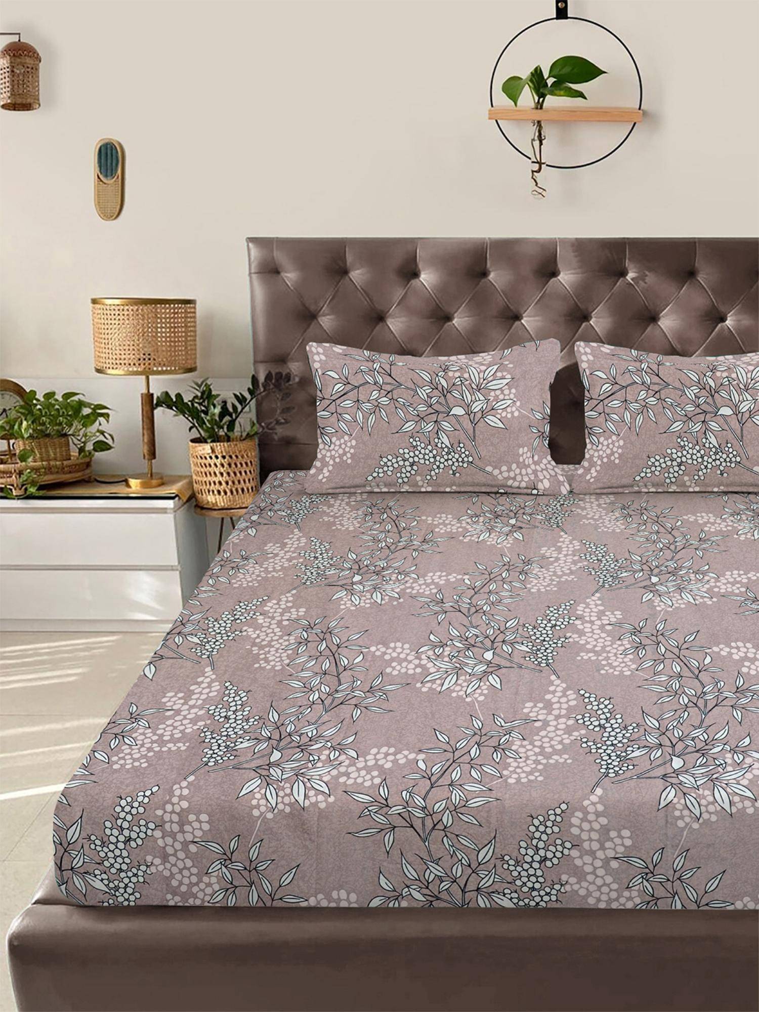 FABINALIV Beige Floral Cotton Blend Bedsheet with 2 Pillow Covers (Super King)