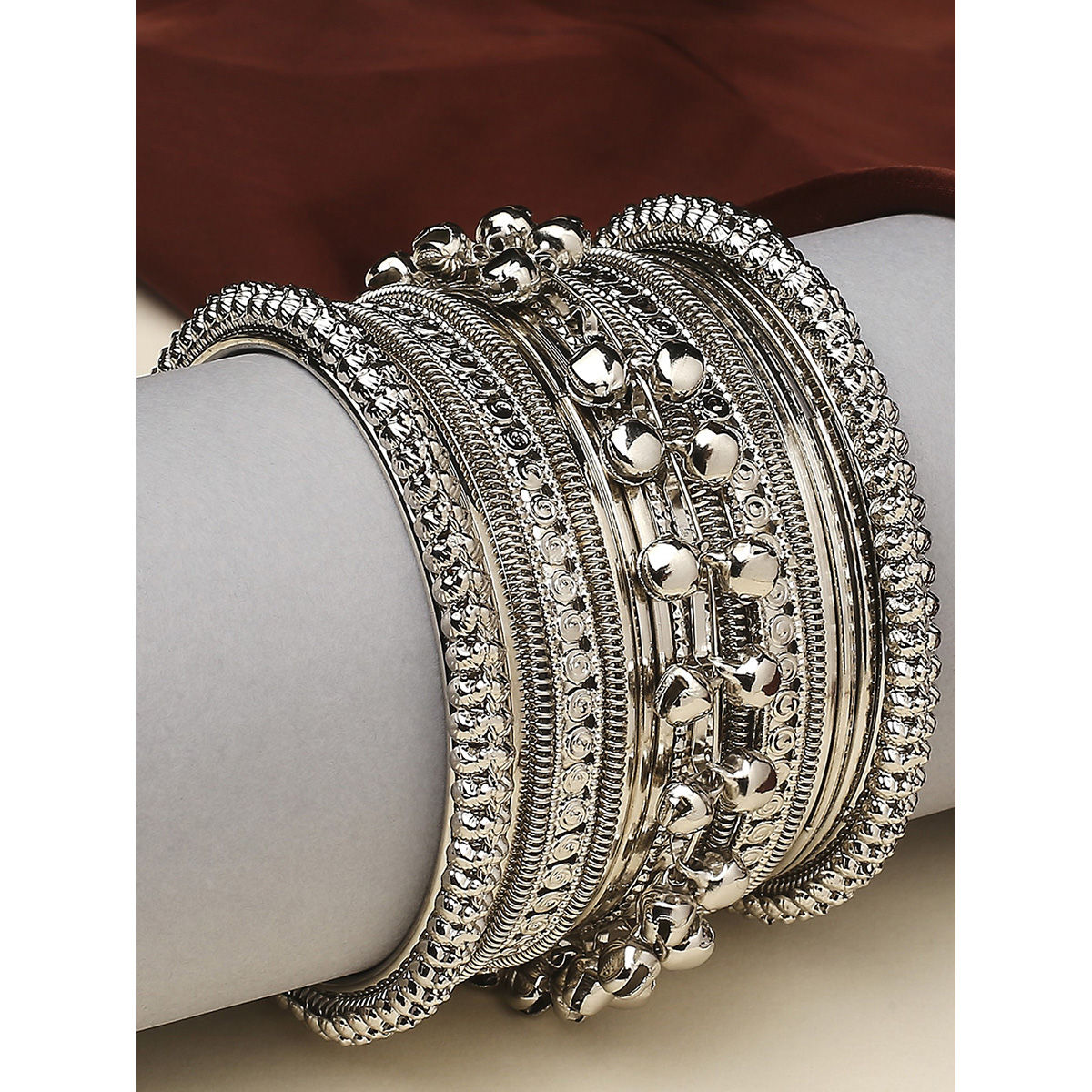 Buy OOMPH Combo of 17 Oxidised Silver Ghungroo Bangle Set for