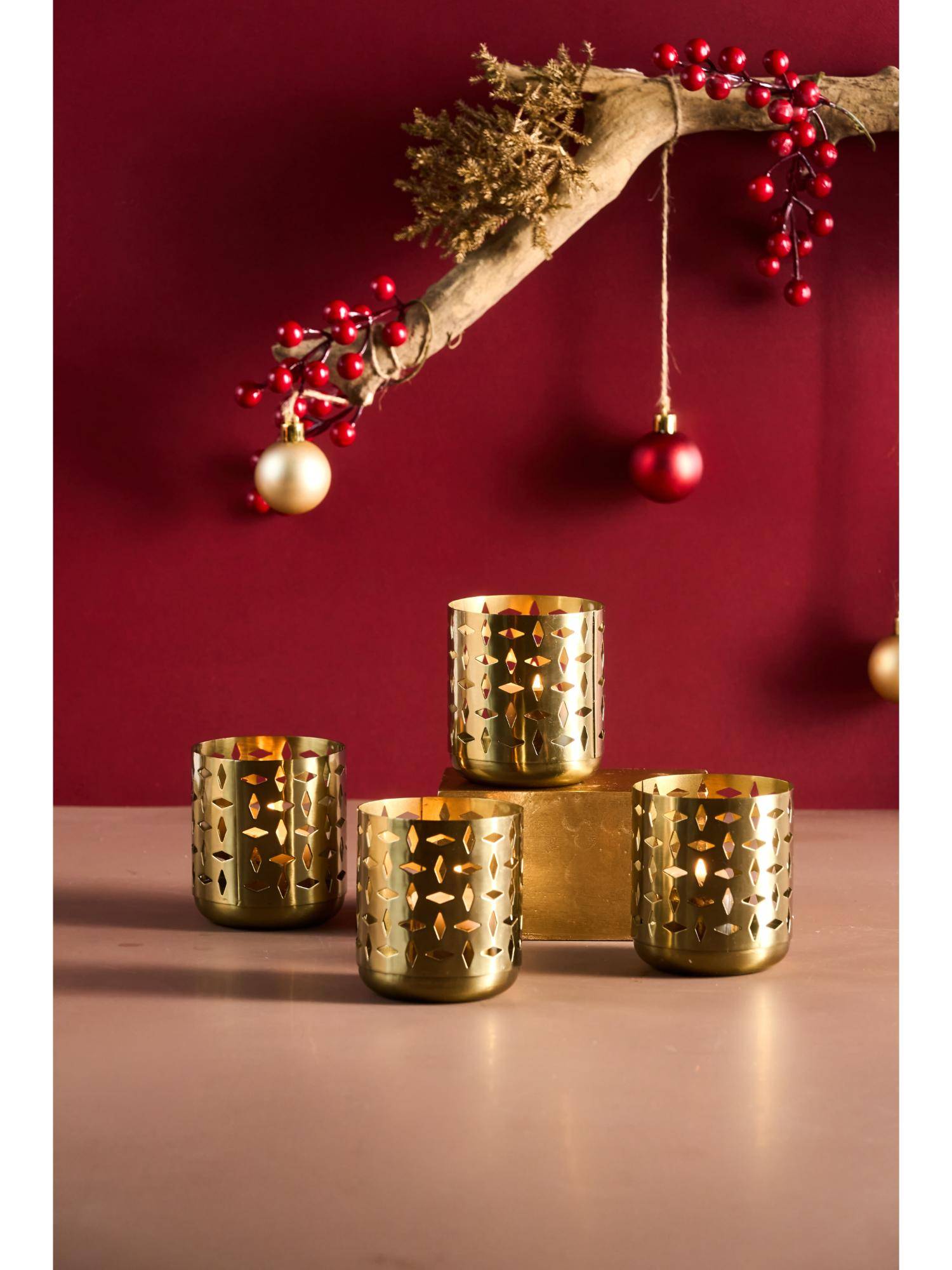 SG Home Diamond Cut Metal Votives Small (Set of 4)