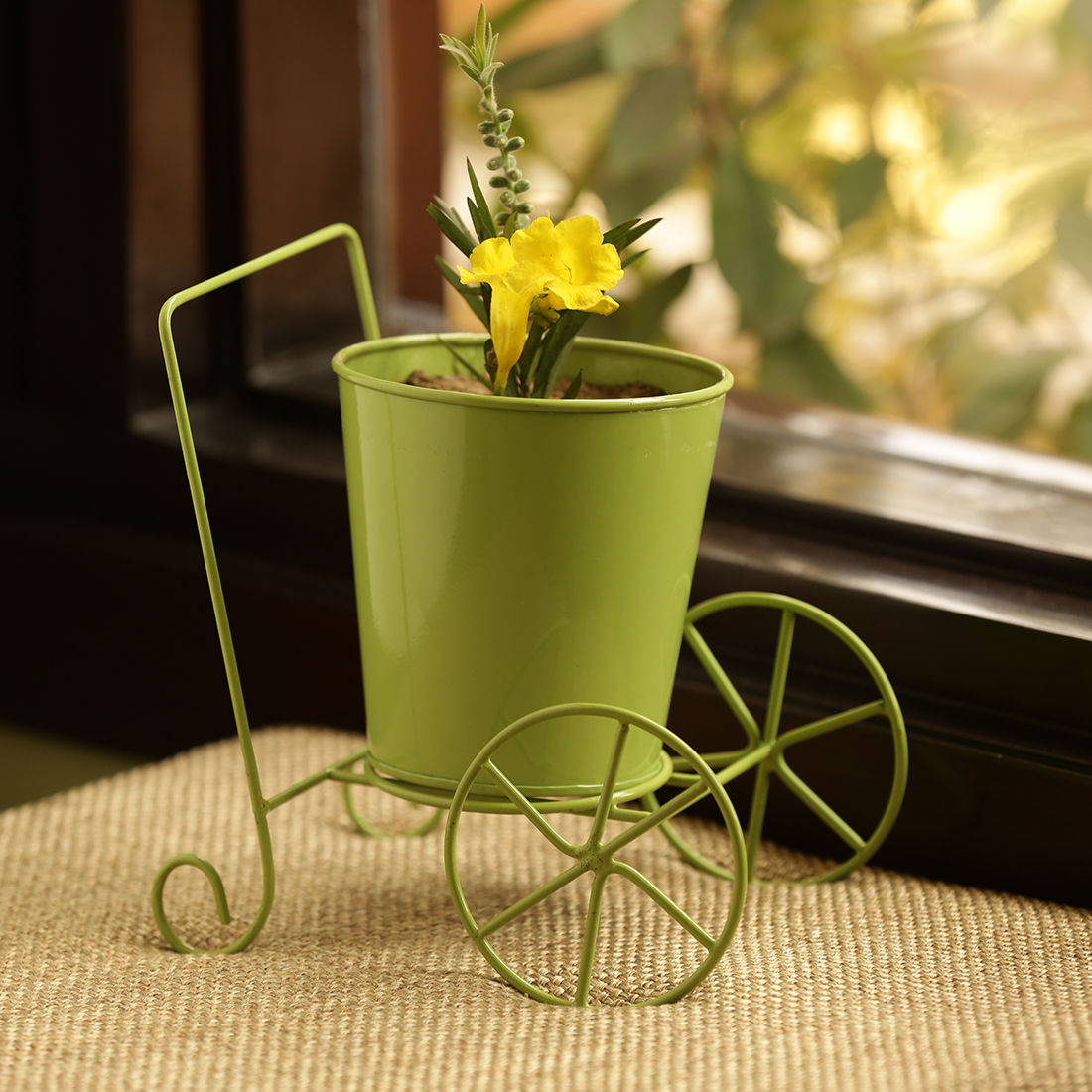 ExclusiveLane Plant On Wheels' Table Cum Floor Planter Pot In Glossy Grass Green