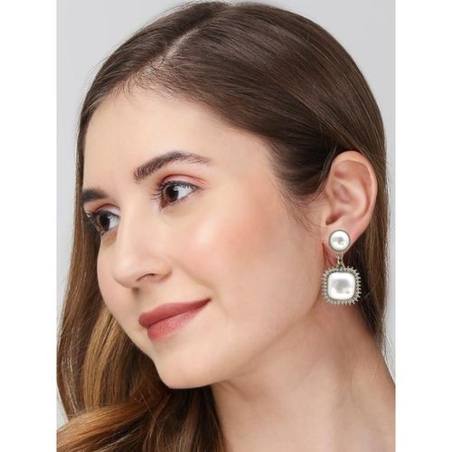 OOMPH White Pearls Square Western Drop Earrings Partywear