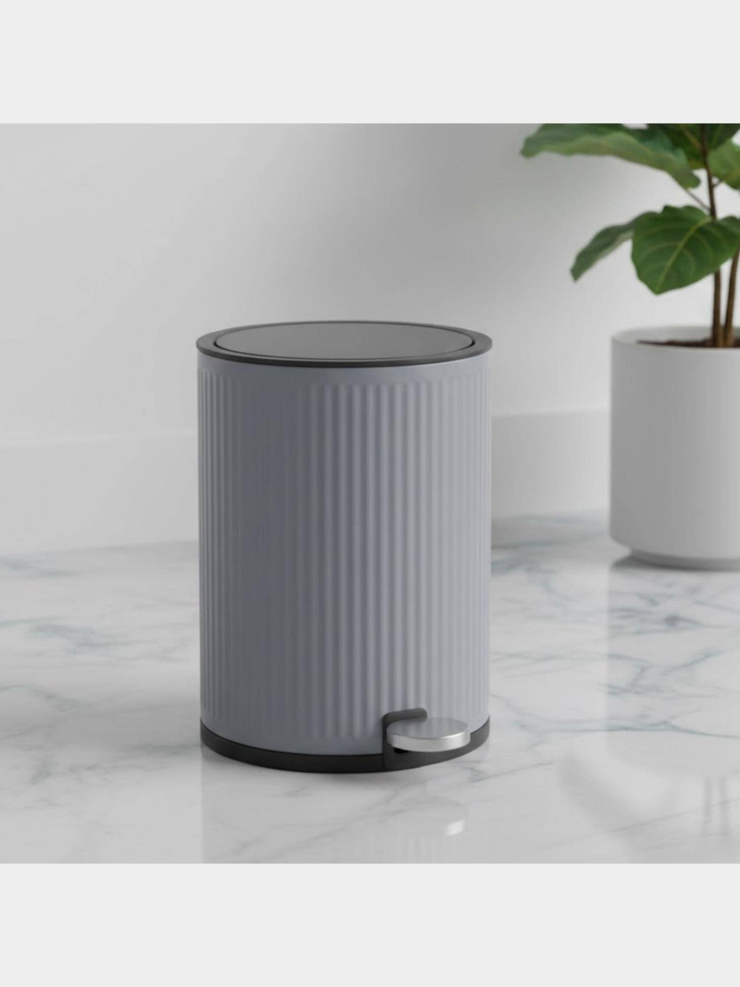PANO NOVA Metal Pedal Trash Bin - 3 Liters