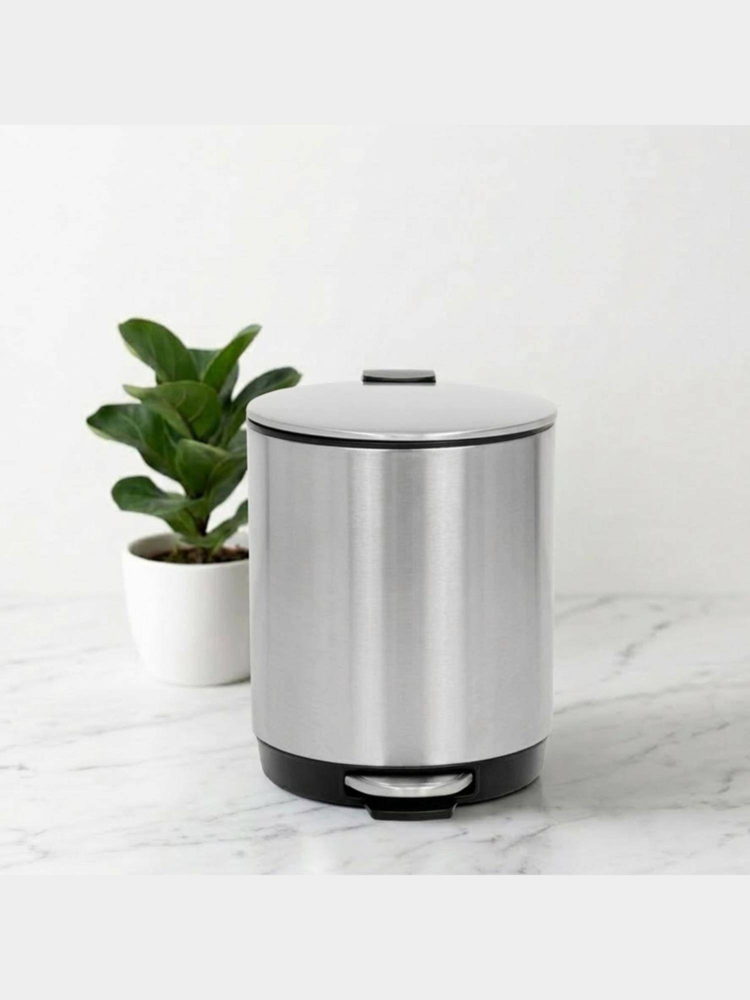 PANO ASTRA Metal Pedal Trash Bin - 5 Liters