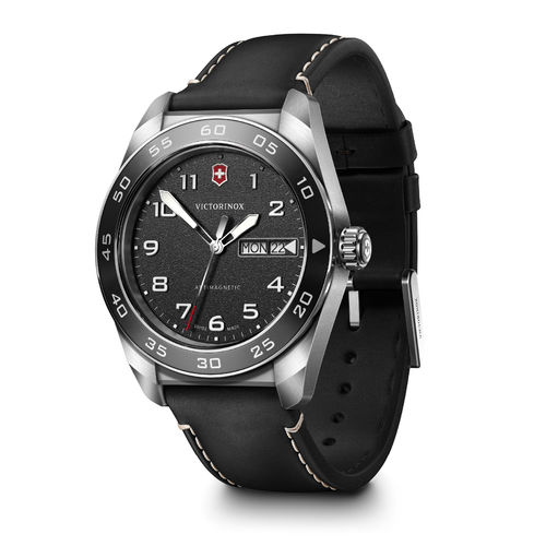 Victorinox Swiss Army Men Watch Black Dial Quartz (V242041) (L)