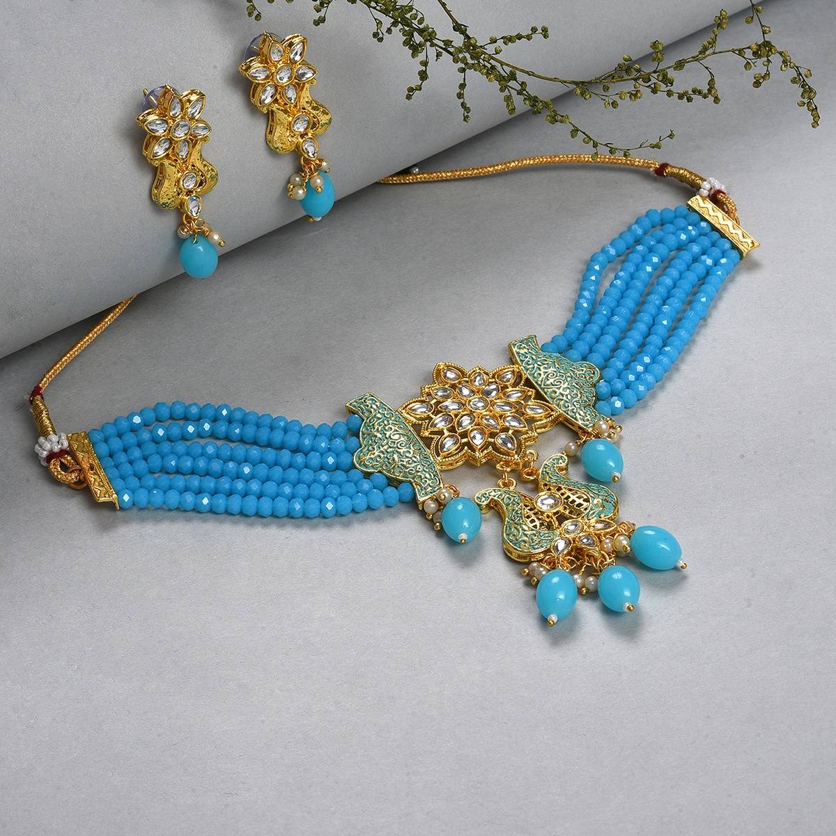 SOHI Gold Plated Designer Stone Beaded Jewellery Set