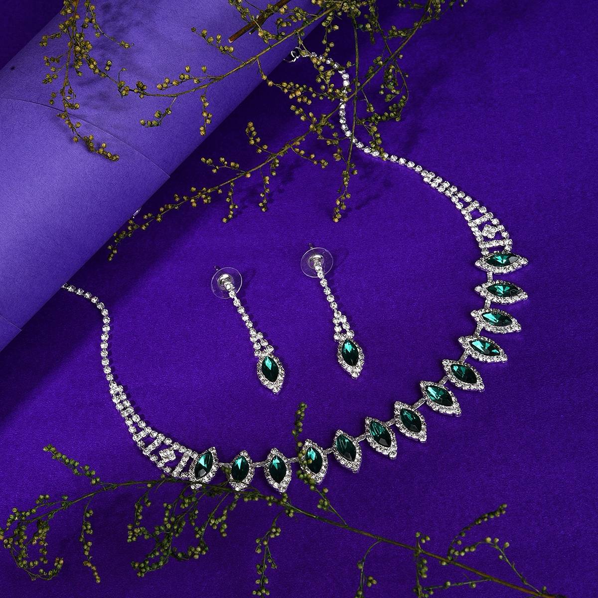 SOHI Silver Plated Designer Stone Jewellery Set