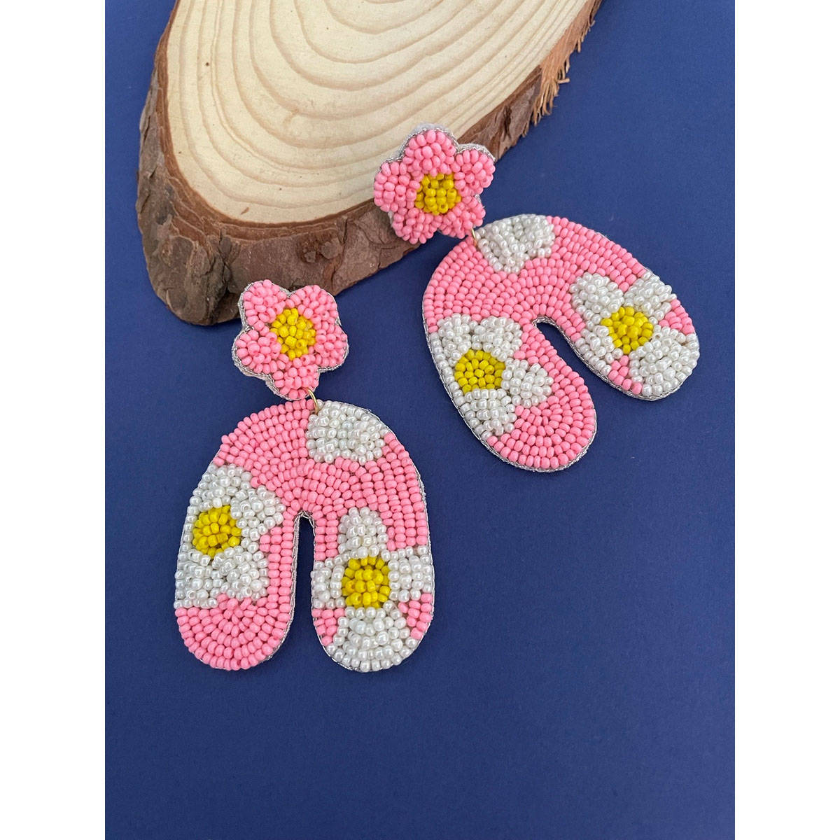 Digital Dress Room Beaded Earrings Flower Design For Girls