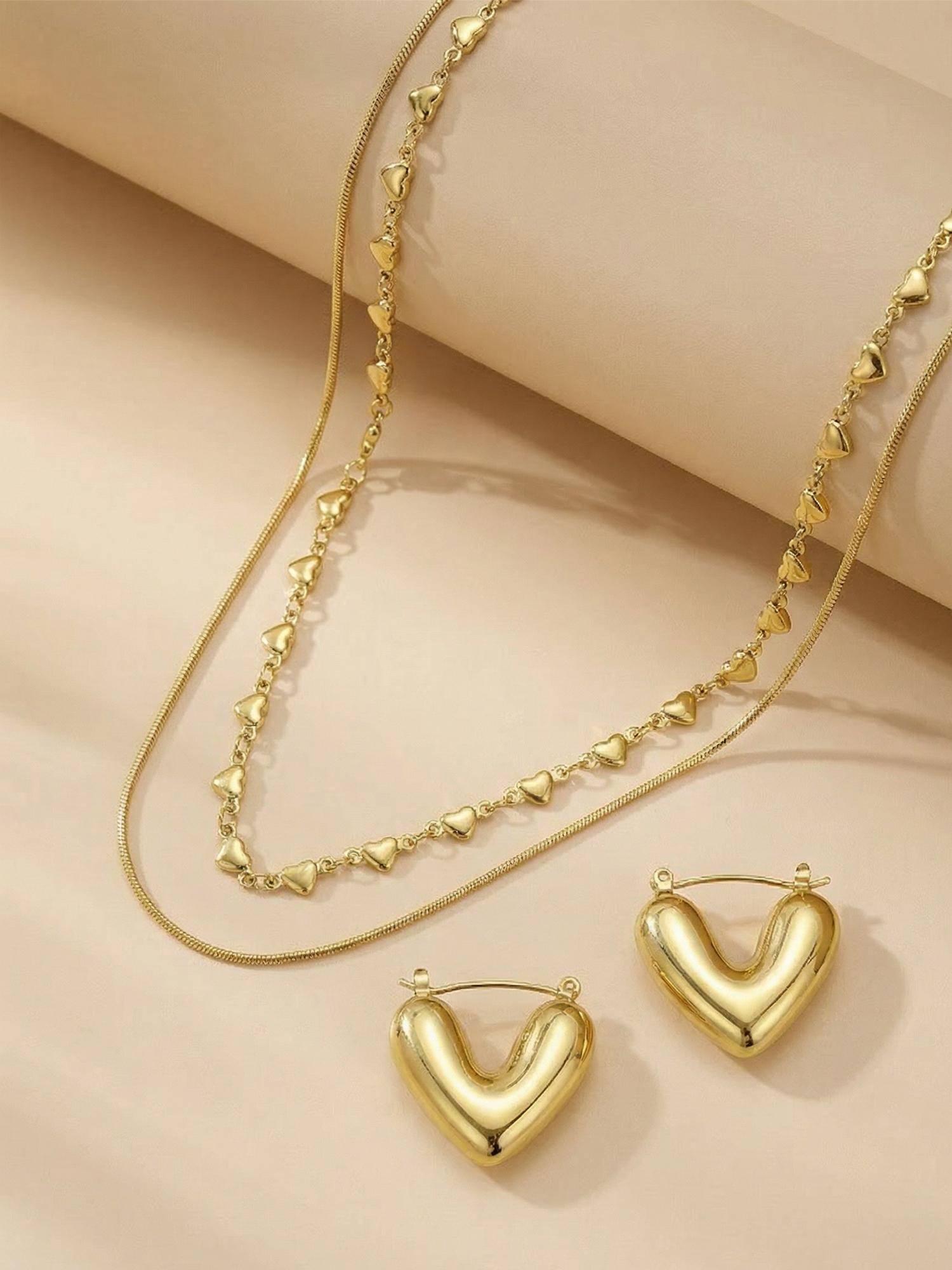 Palmonas Women Gold Classic Heart Silhouette Jewellery Set