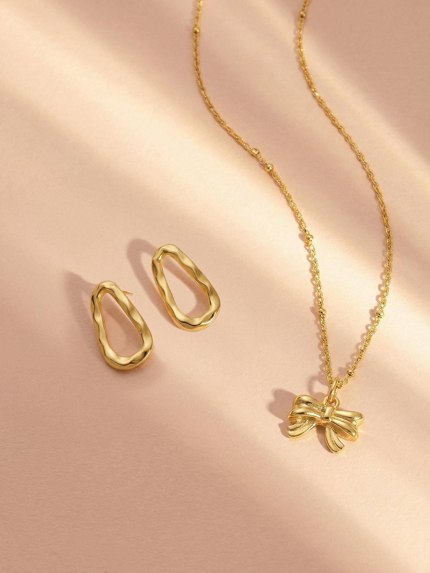 Palmonas Women Gold Bowed Elegance Jewellery Set