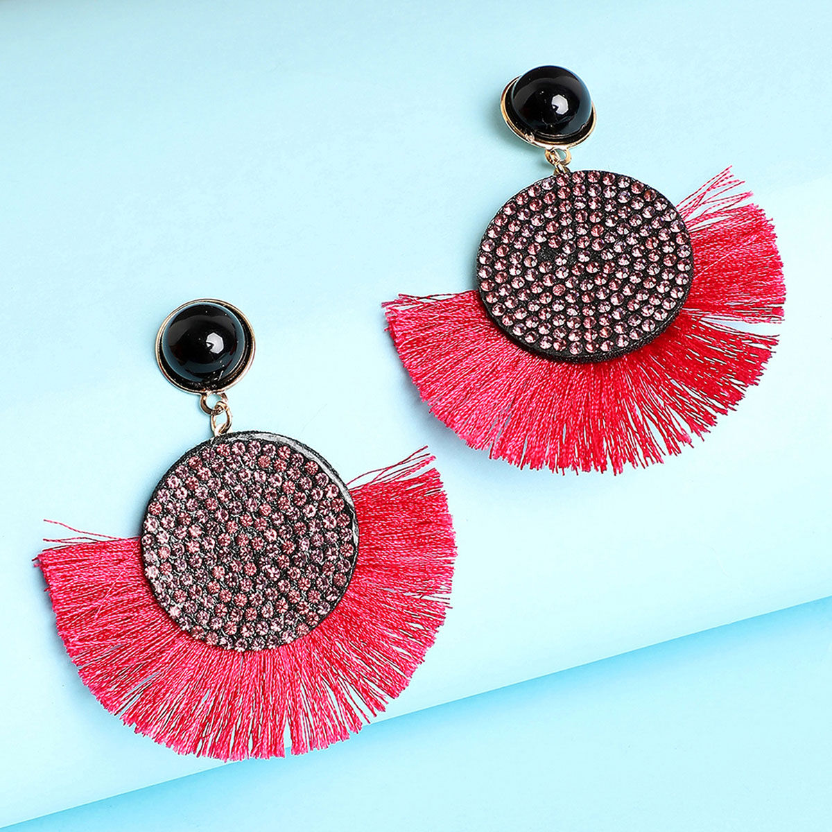 Square Locket With Black Tassel And Earrings
