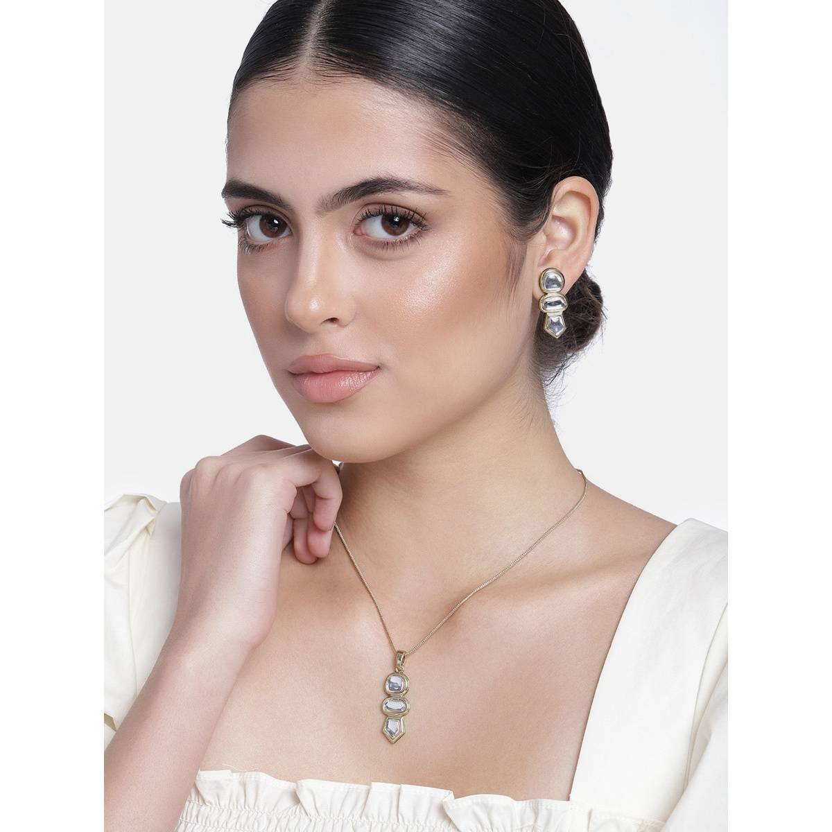 Estele Gold Plated Kundan Simplicity Necklace for Women (Set of 2)
