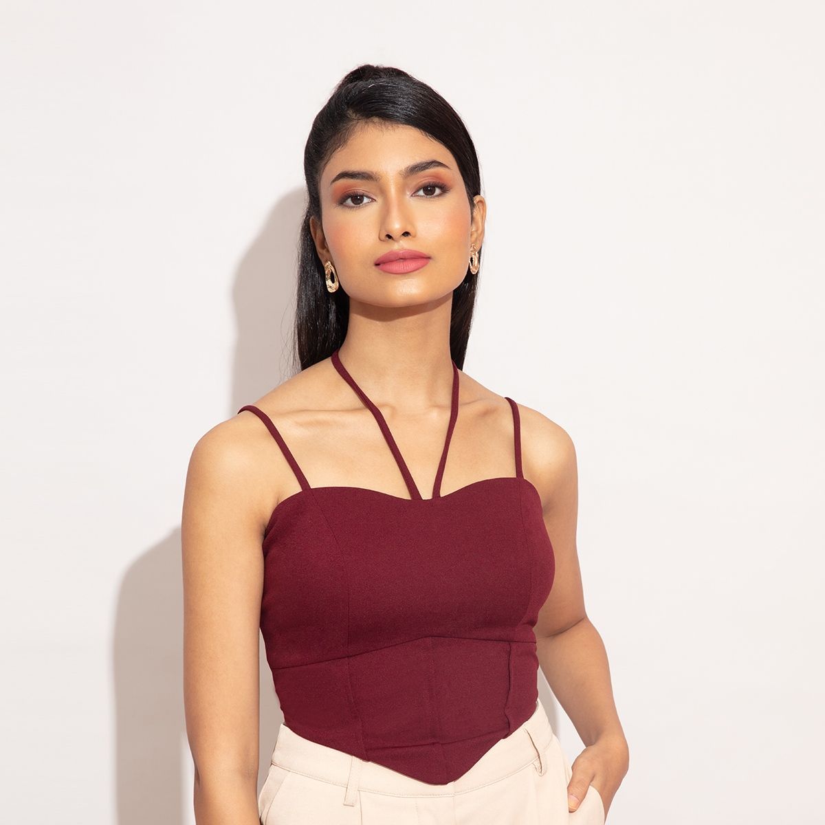 Twenty Dresses By Nykaa Fashion Maroon Solid Sweetheart Neck Fitted Corset Crop Top Buy Twenty