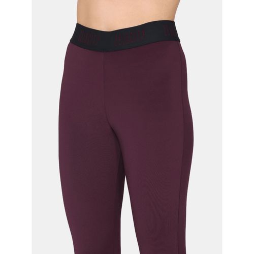 Zivame - Our leggings are crafted with a multiway stretch gusset that makes  sure they never ride up. Psst: they are are made from light as air fabric  that sweat wick too!