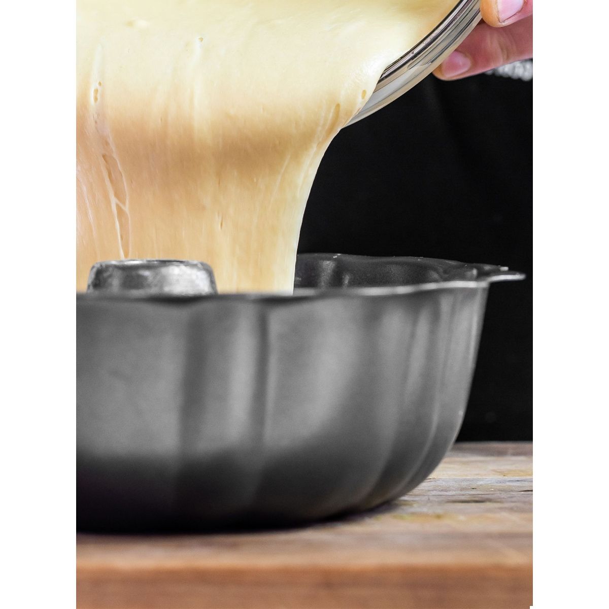 Buy MasterClass 25 cm Fluted Ring Cake Tin For thinKitchen, PFOA Free