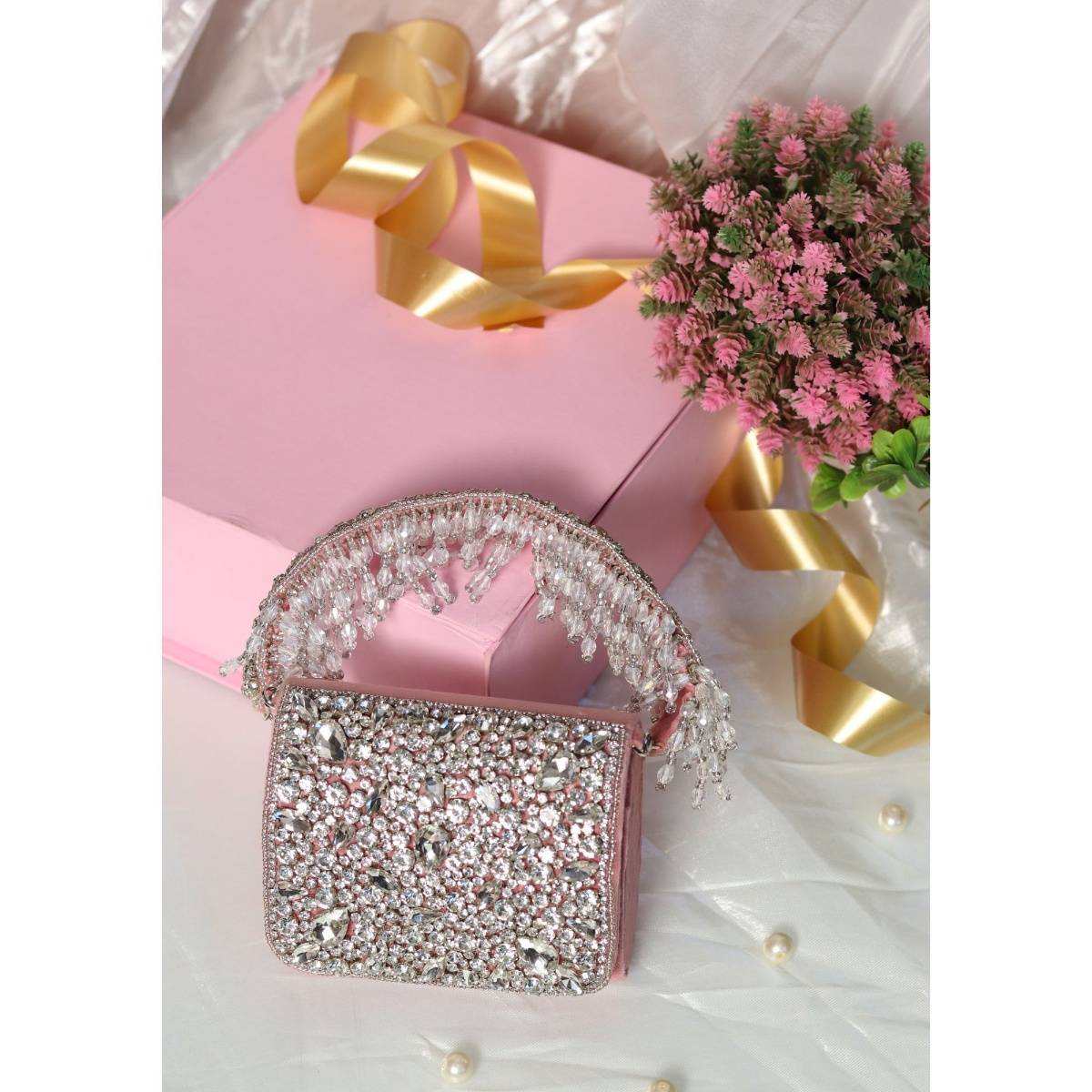 NR BY NIDHI RATHI Women Rose & White Embroidered Box Clutch