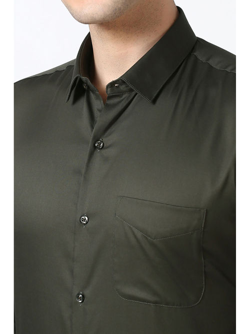 slim fit dress slacks Non-Iron Cotton Solid Dress Shirt with Contrast Trim
