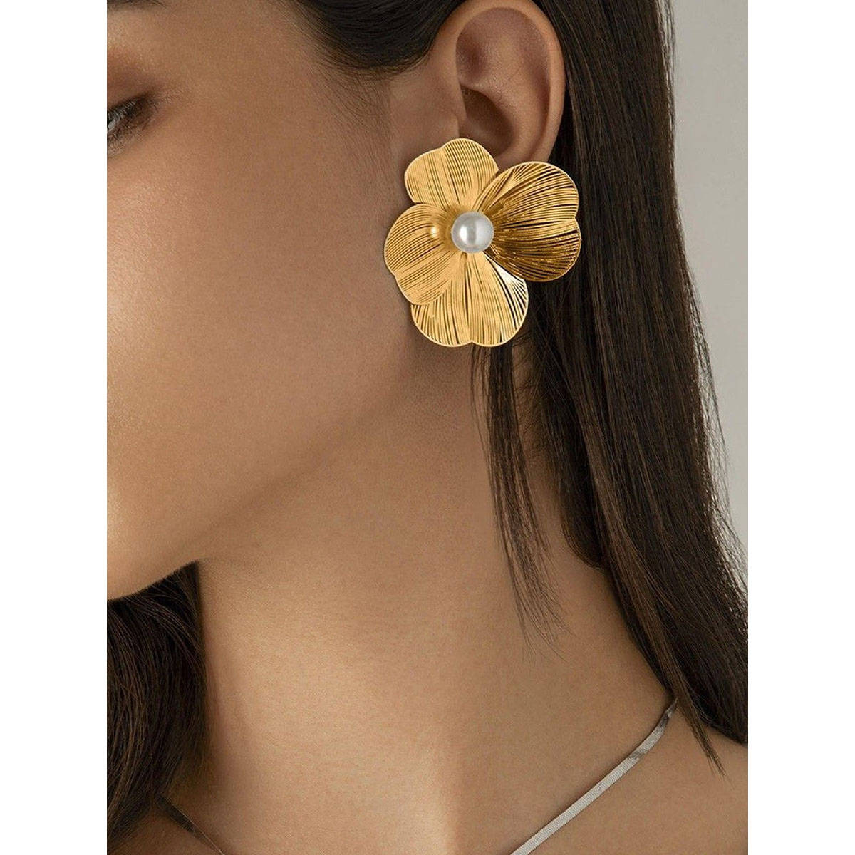 ISHKAARA Gold Plated Pearl Beaded Alloy Floral Hoop Earrings for Women