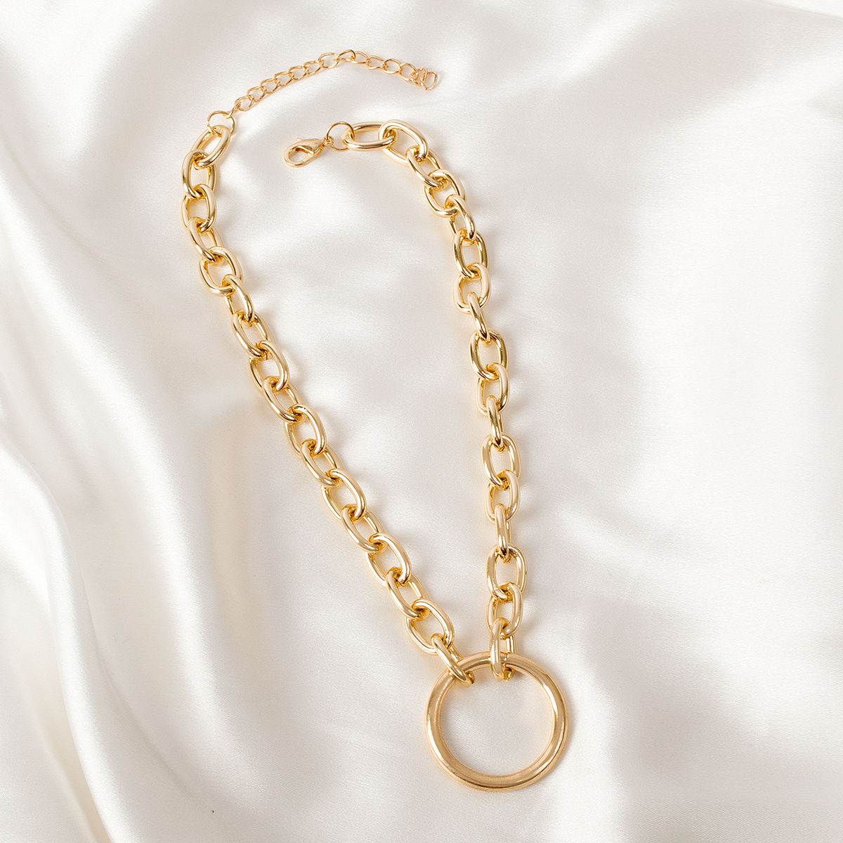 Buy Fablestreet Circular Loop Link Chain Necklace Online