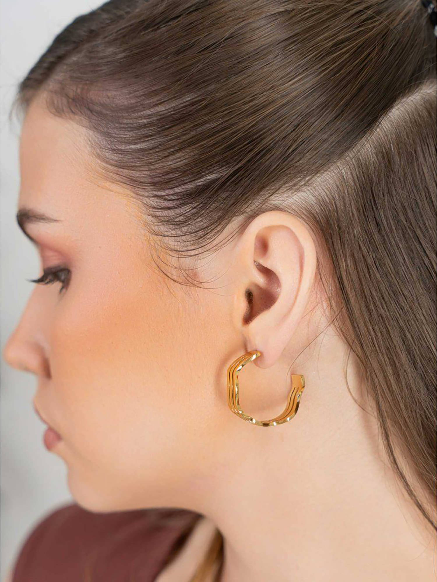 ZAISHA 18K Gold Plated Bizou Hoop Earrings