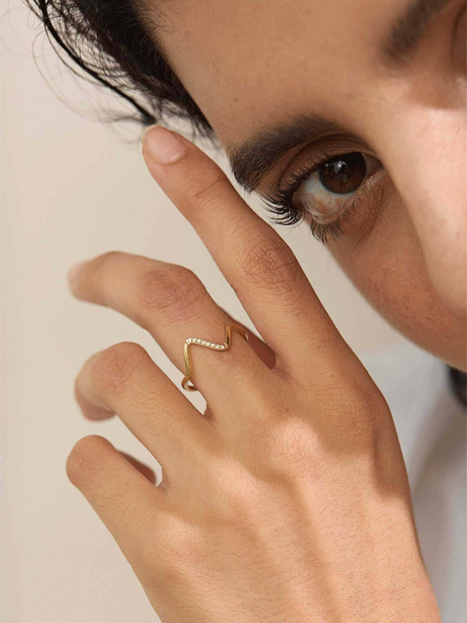 ZAISHA White Stainless Steel Stones Ring