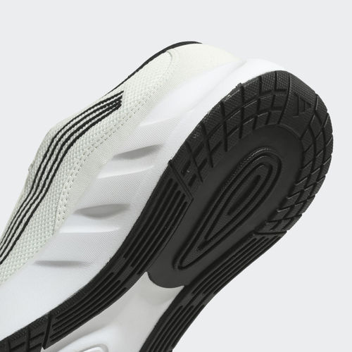 adidas Cloud Tec Men Off White Running Shoes