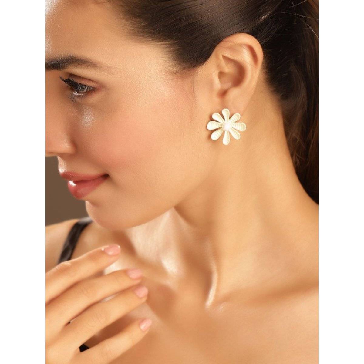 Priyaasi White Floral Stud Earrings