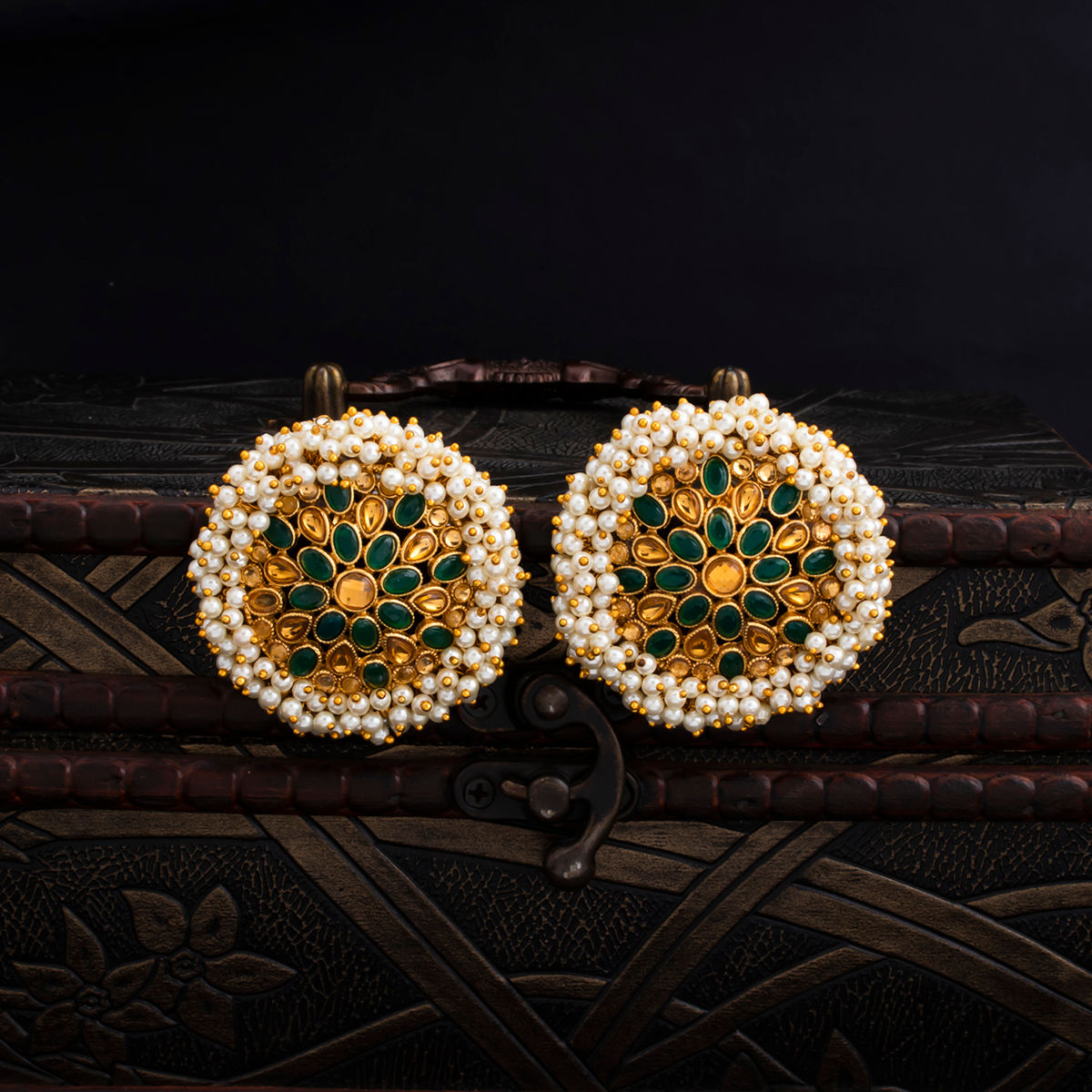 Indian traditional design handmade kundan work fabulous design 22 k 22  carat yellow gold stud earring with hanging pearl girls jewelry er168   TRIBAL ORNAMENTS