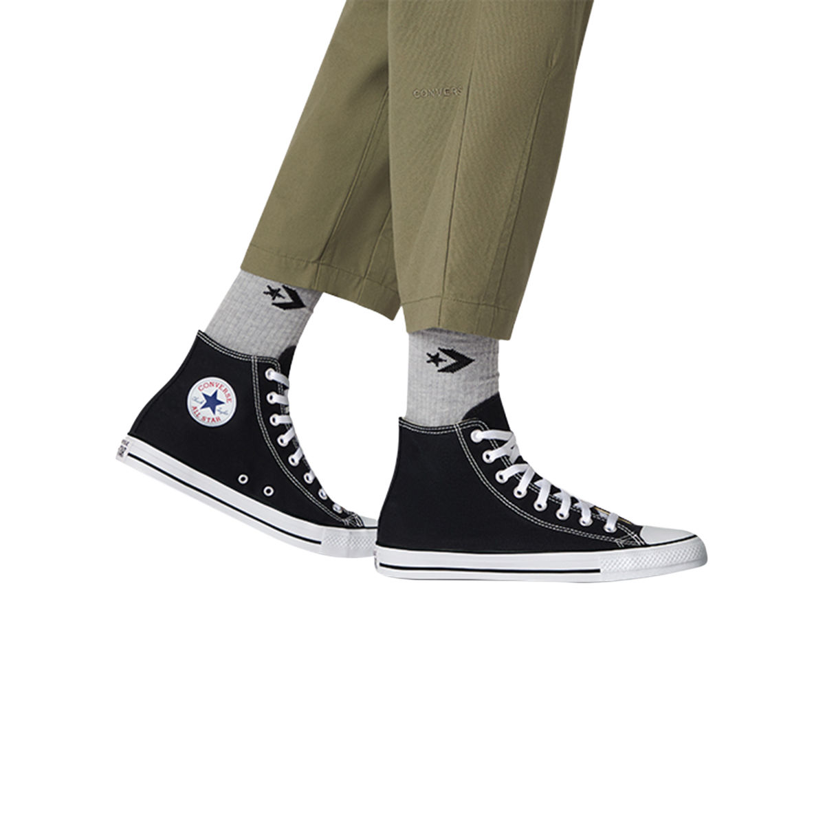 Converse Unisex Black & White Chuck Taylor All Star Sneakers (UK 10)