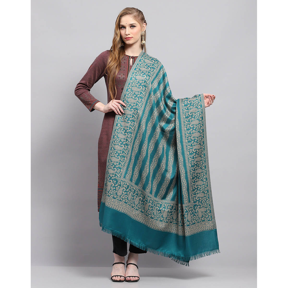 Monte Carlo Womens Self Design Turquoise Shawl