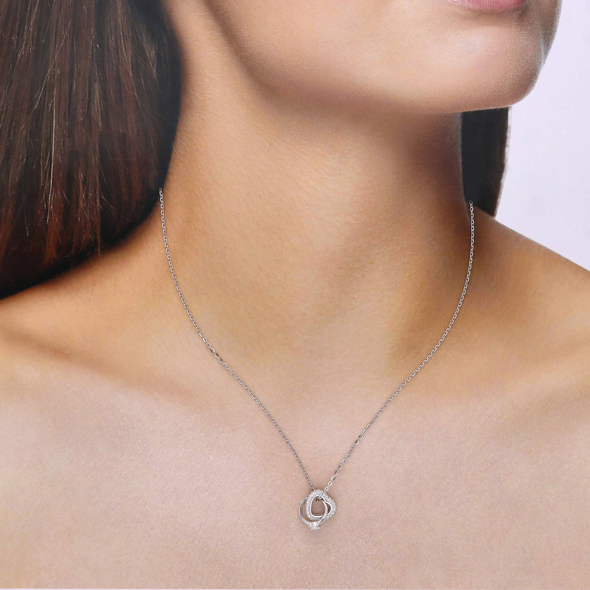 Kai Jewel Sterling Silver A Hearty Circle Of Love Casual Chain Necklace