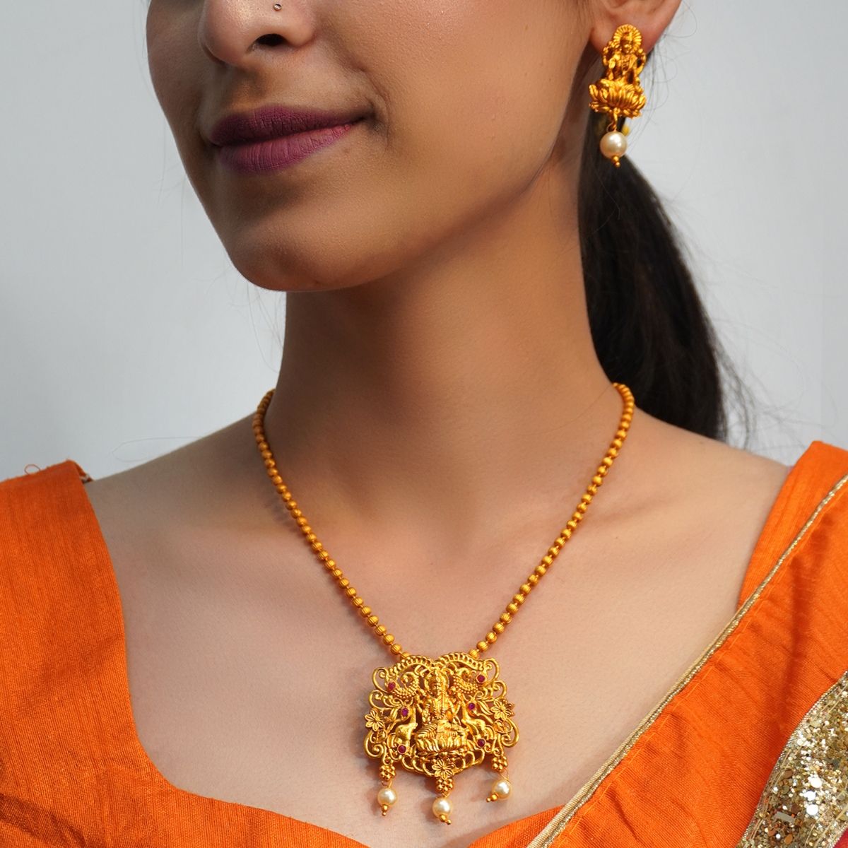 Nykaa temple deals jewellery