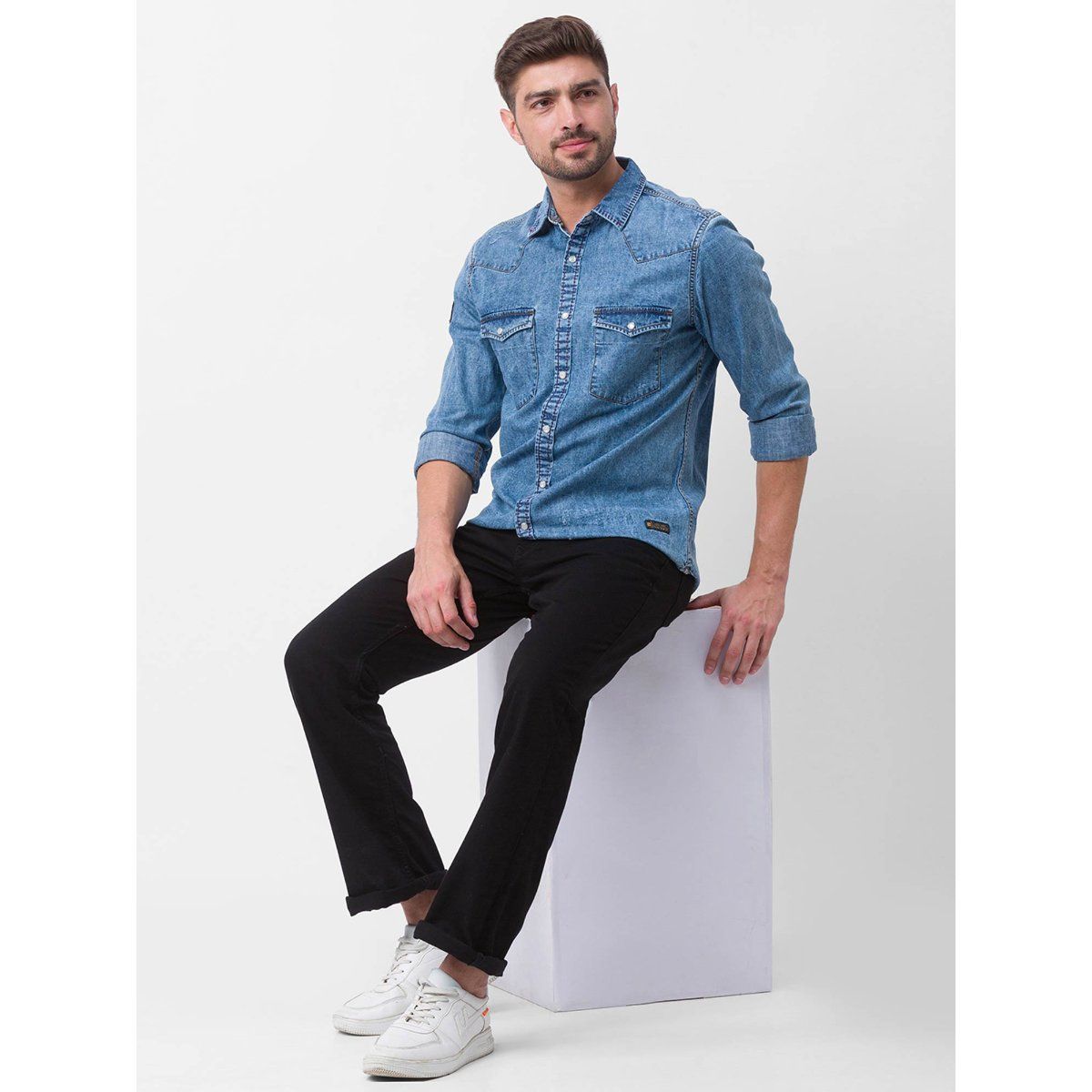 Buy Spykar Men Grey Twill Regular Slim Fit Full Sleeve Denim Shirt online