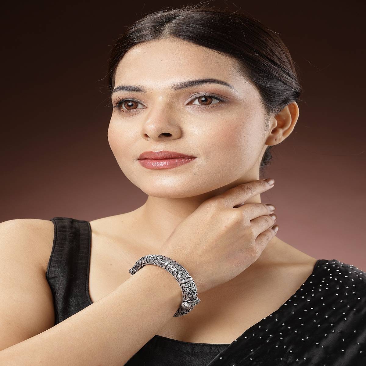 NVR Women Silver-Toned German Oxidised Kada Bangle