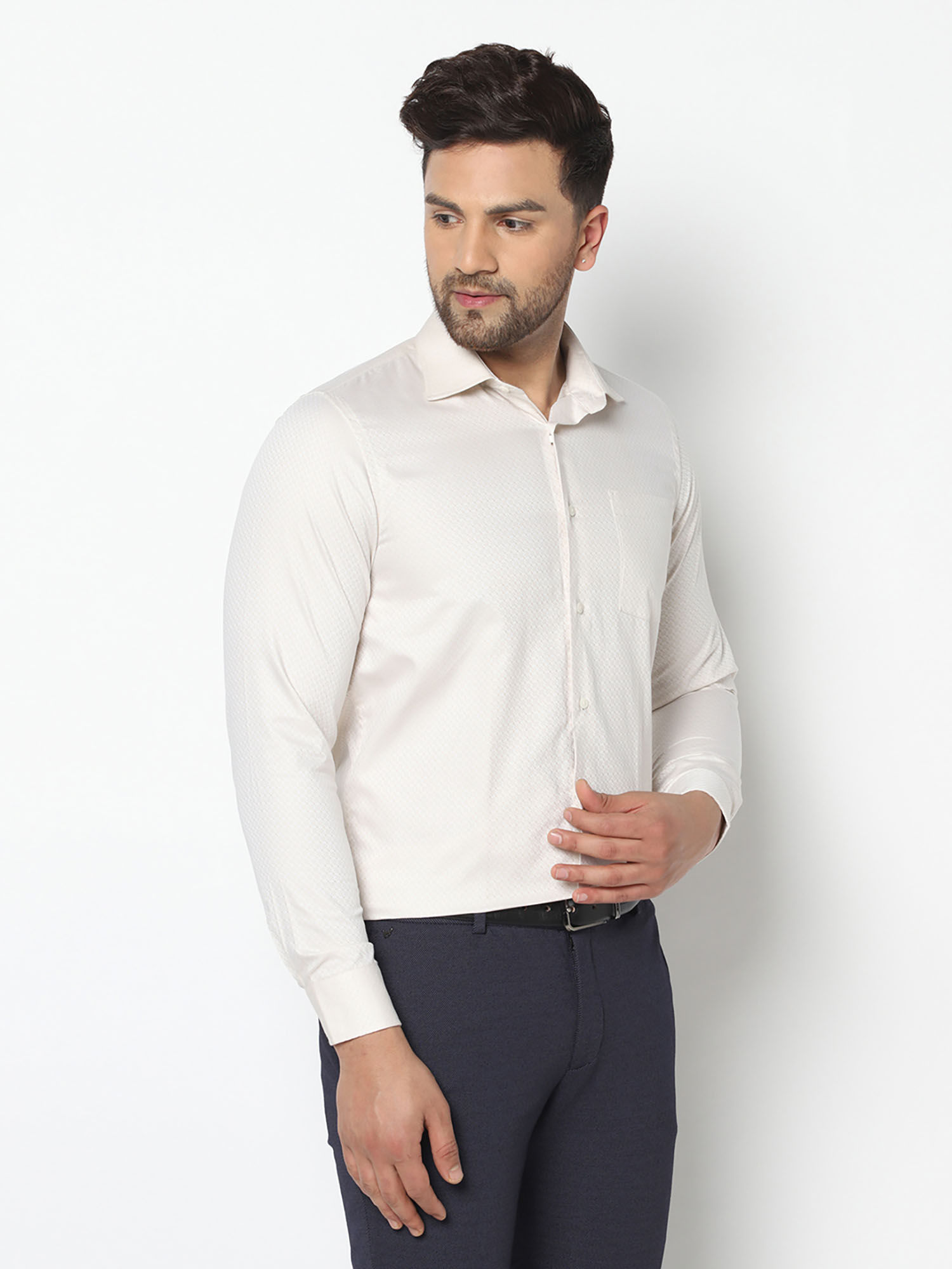 STAY ON TOP OF YOUR GAME WITH FORMAL SHIRTS by Asvi Arora - Issuu