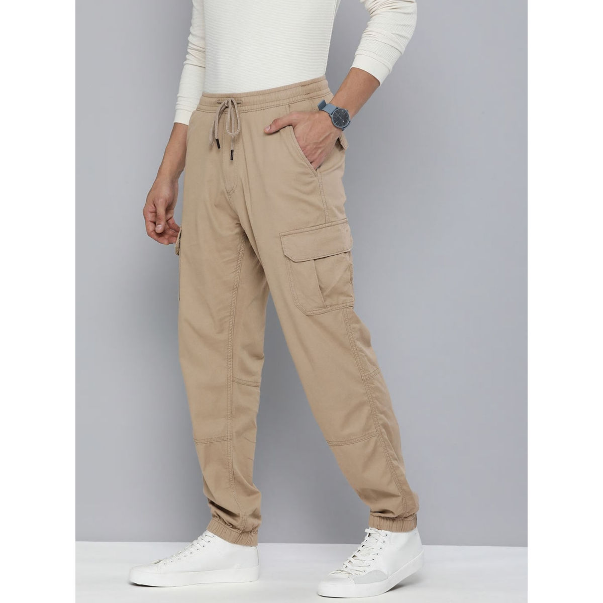 Levi's men's aviator cargo jogger online pant