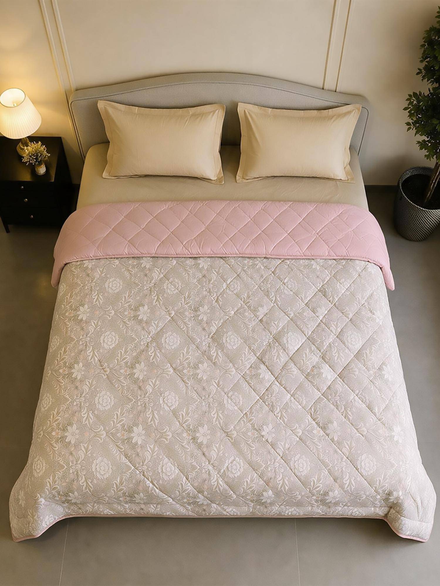 Linen Home Cotton Reversible Ac Blanket Double Bed Damask Pink and Rose