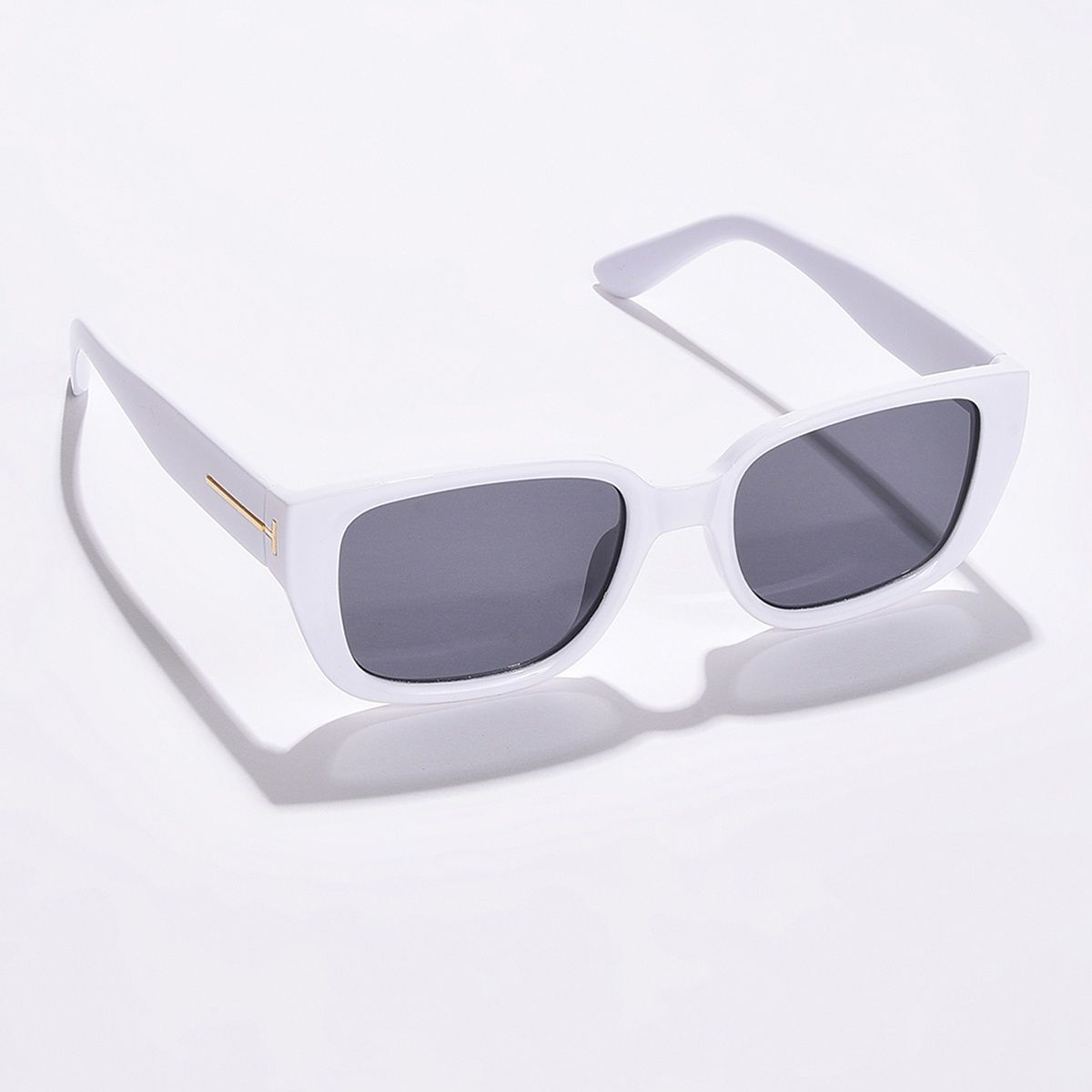 Oversized 2025 white sunglasses
