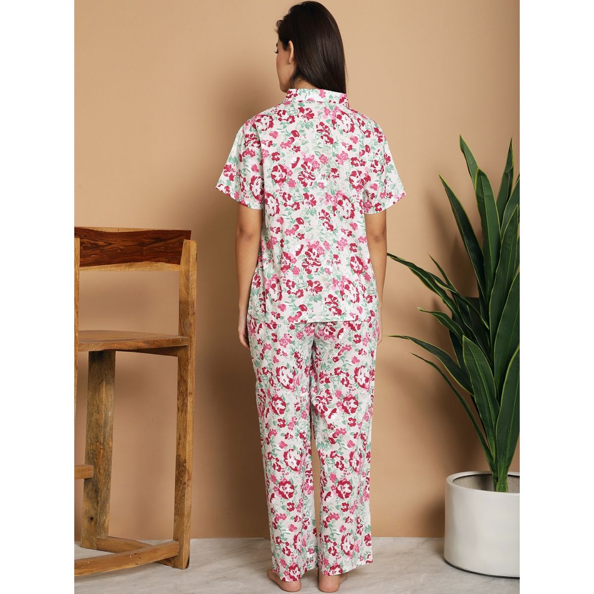 Buy Kanvin Magenta Floral Printed Pure Cotton Night Suit Set of 2 Online