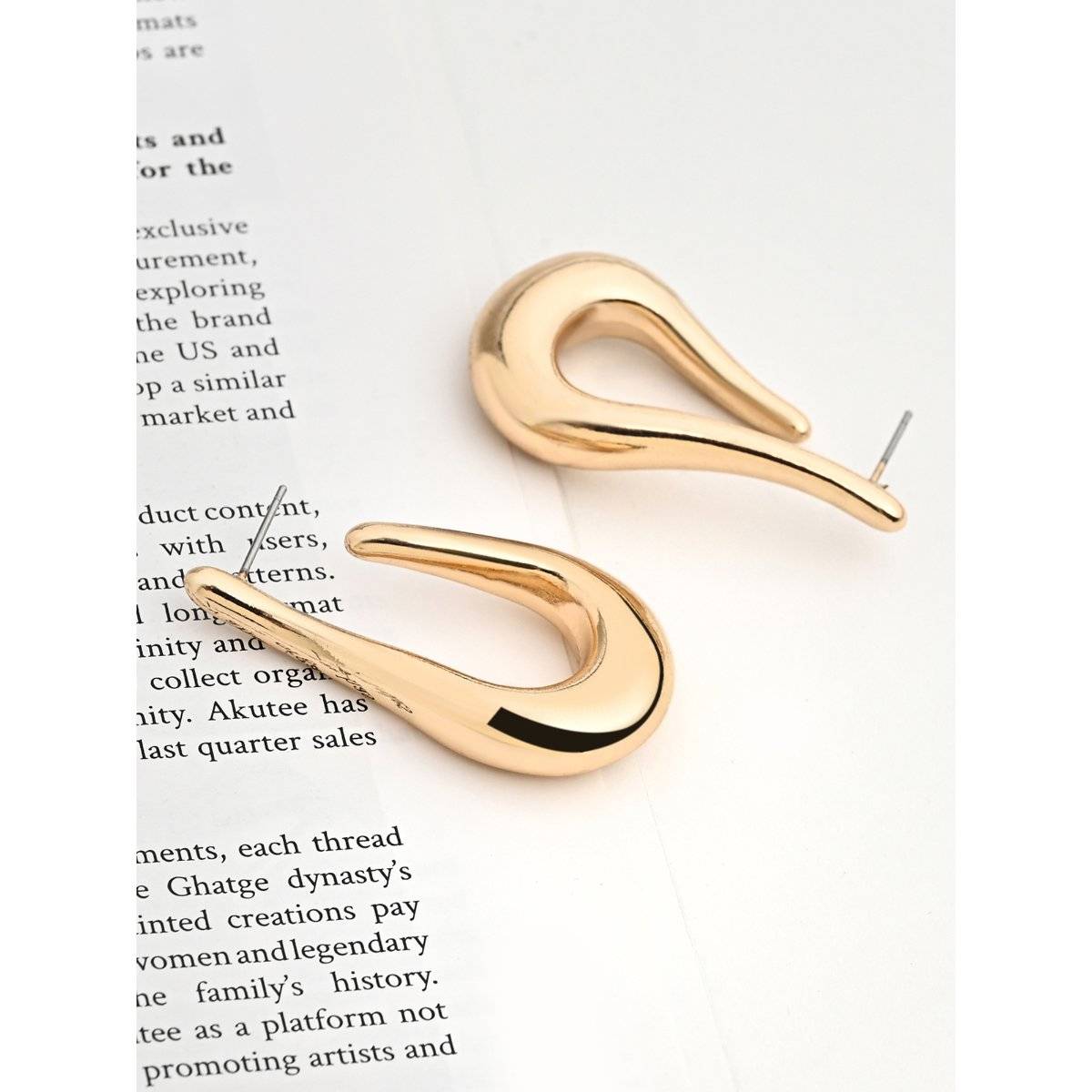 Kazo Old Town Drop Earrings