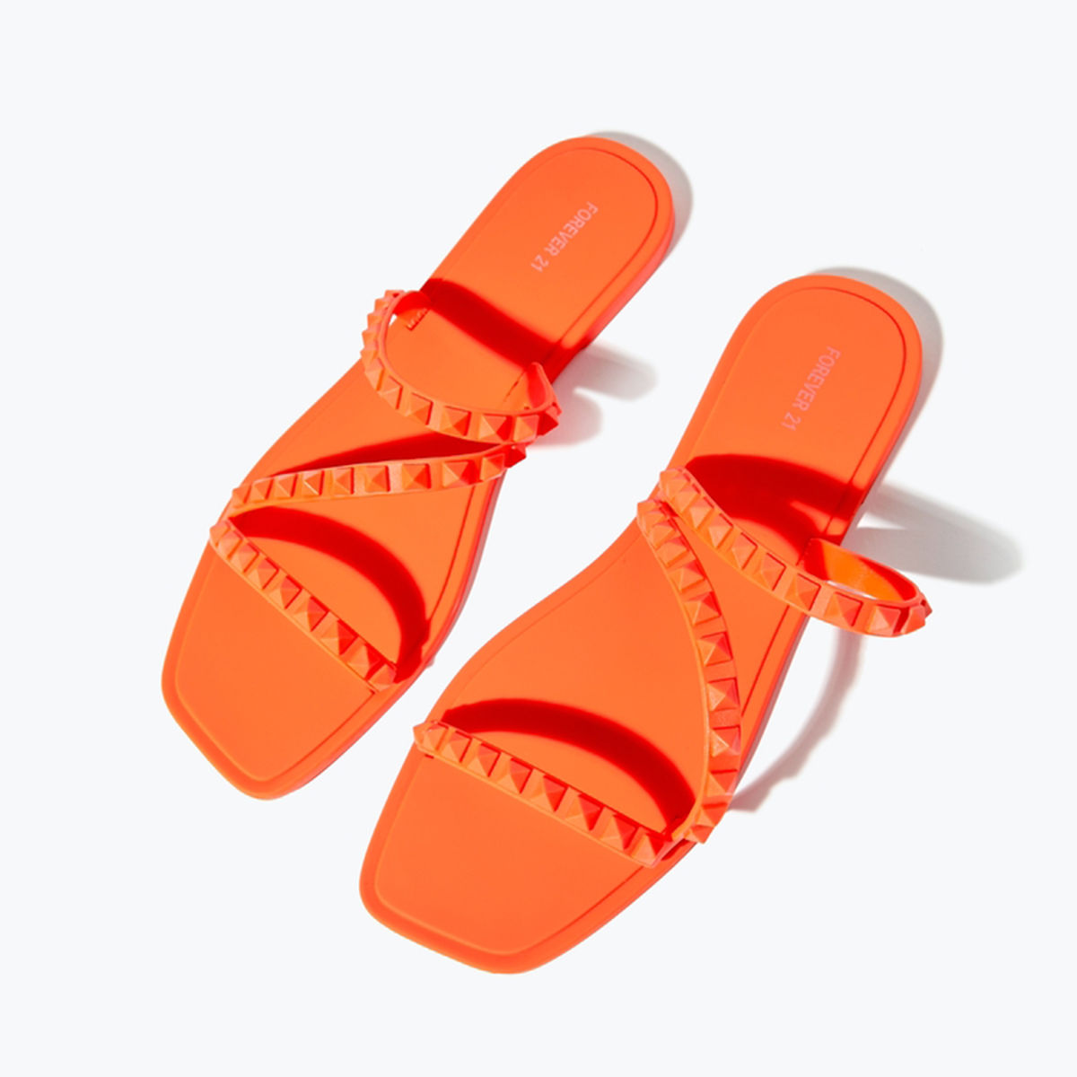 Forever 21 flip 2025 flops