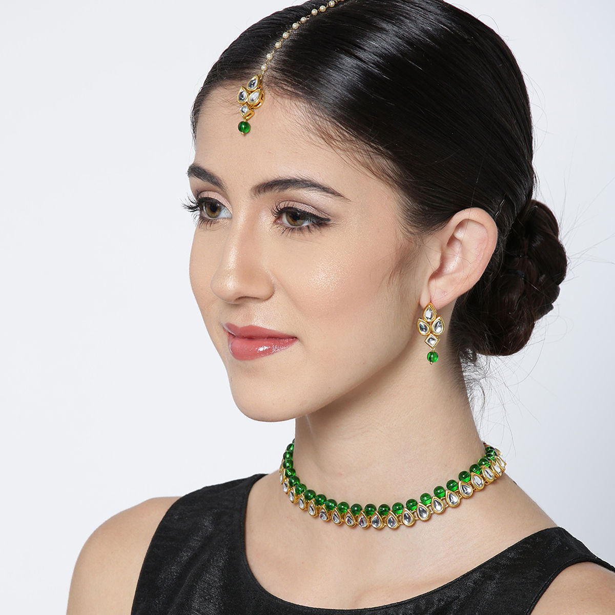 Karatcart Diana Collection Ethnic Green Kundan Light Necklace set: Buy ...