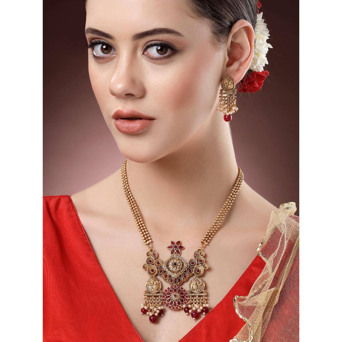 Karatcart Gold Plated Red Stone Temple Jewellery Set for Women