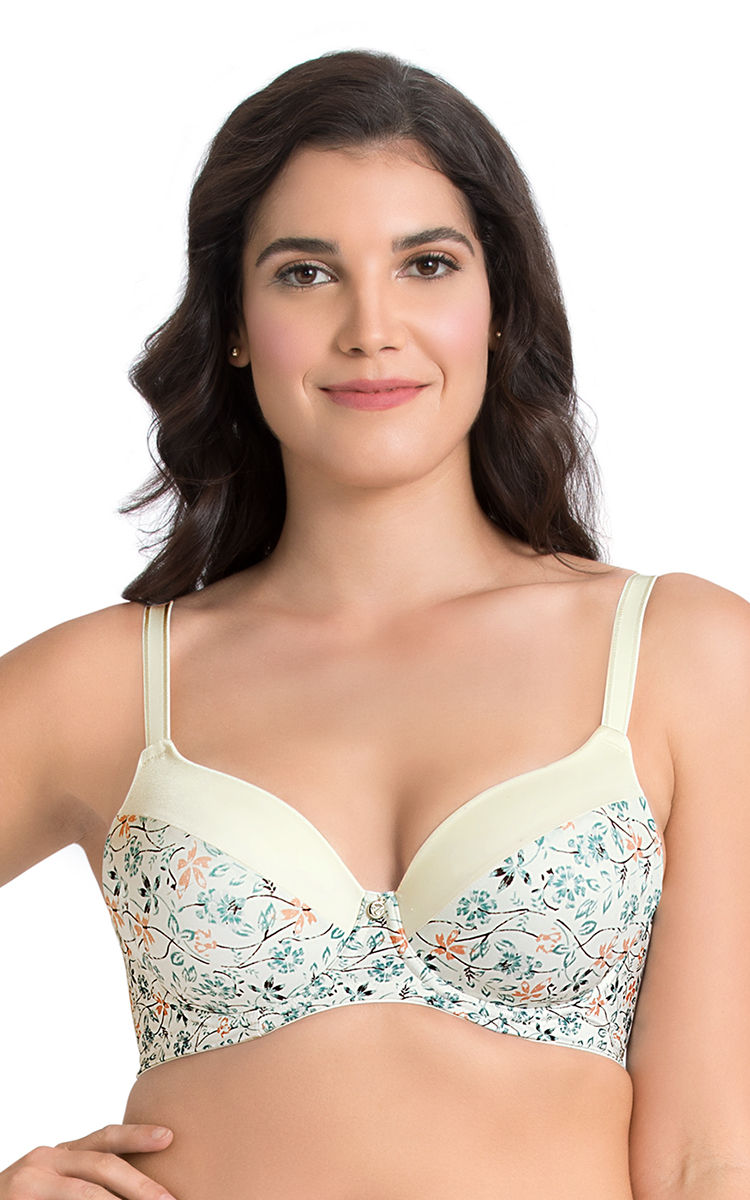 bralette with fastening