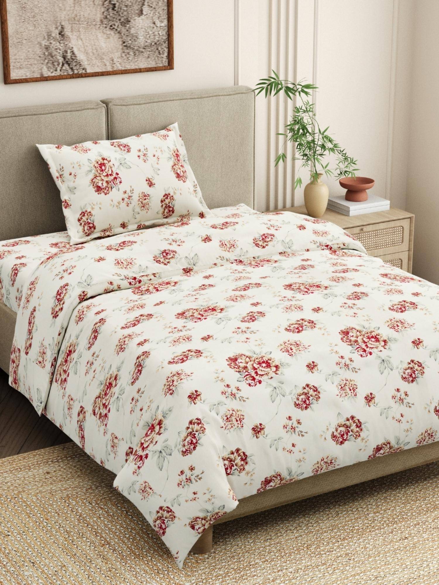 Haus & Kinder 100% Cotton 186 TC Single Flat Bedsheet with Pillow Cover - Red