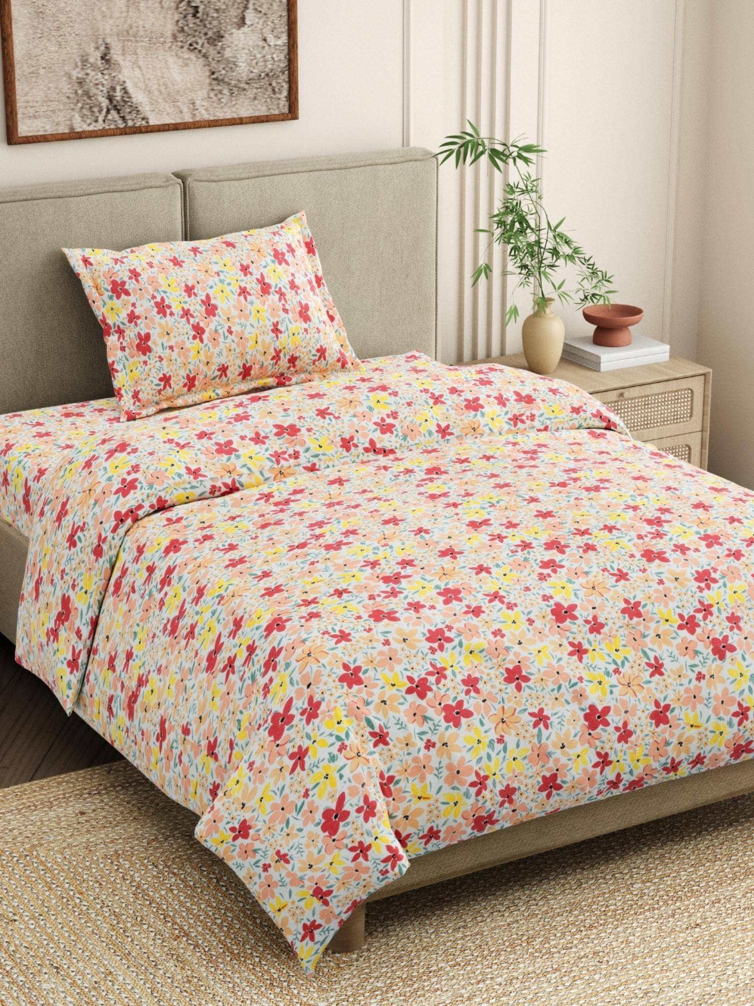 Haus & Kinder 100% Cotton 186 TC Single Flat Bedsheet with Pillow Cover - Multi-Color