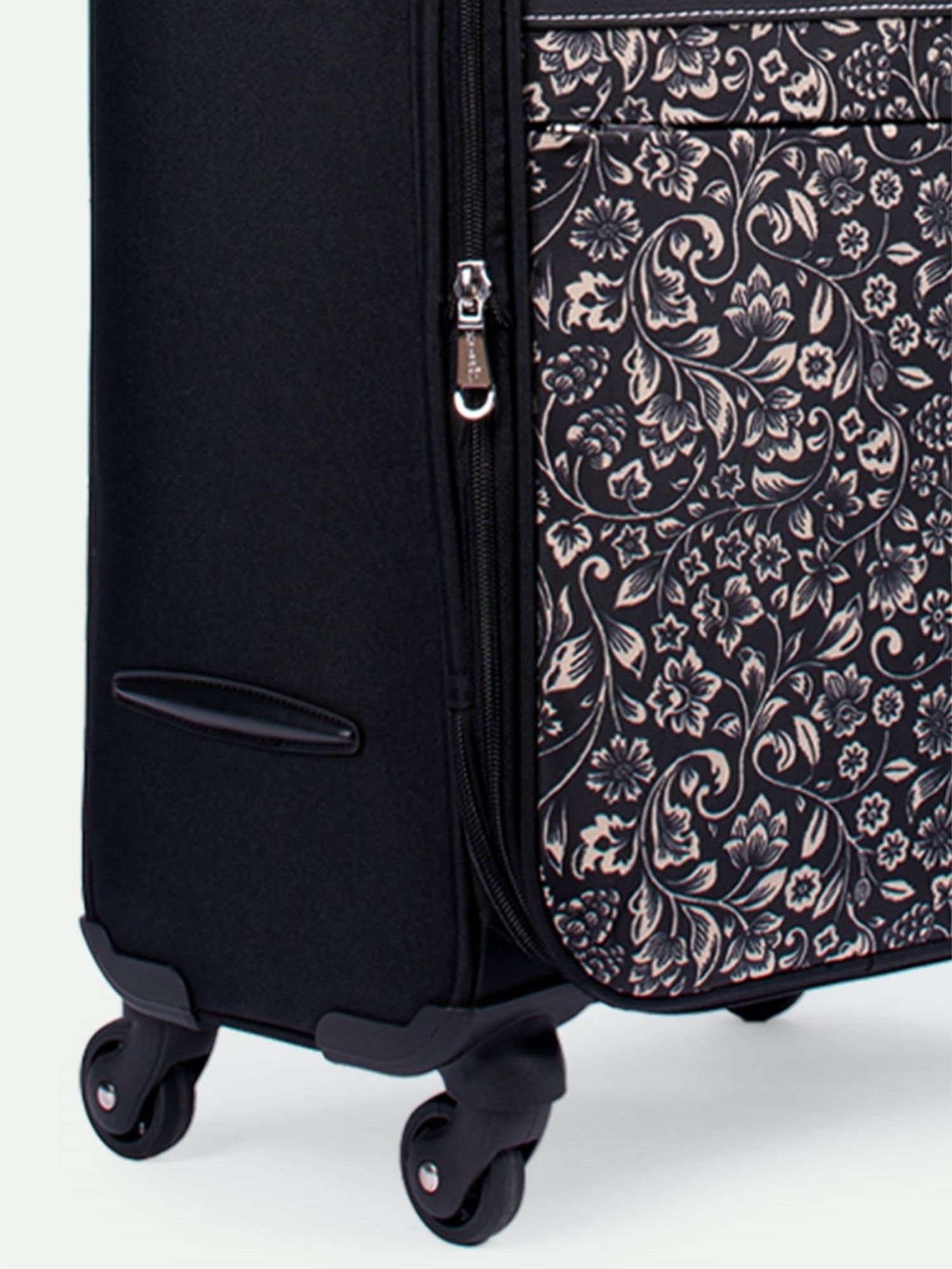 Buy Zouk Flomotif Avasa Trolley Bag - Black Set Of 2 (Small/Medium Buy Zouk Flomotif Avasa Trolley Bag - Black Set Of 2 (Small/Medium