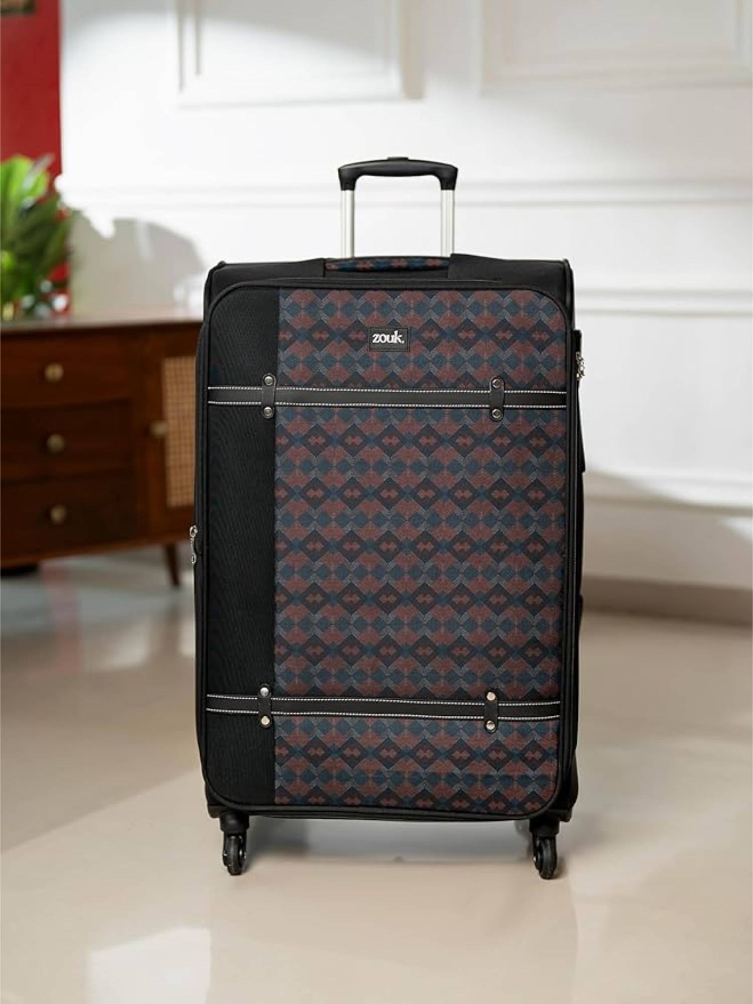 Zouk Periyar Waves Saira Trolley Bag - Black (Medium)