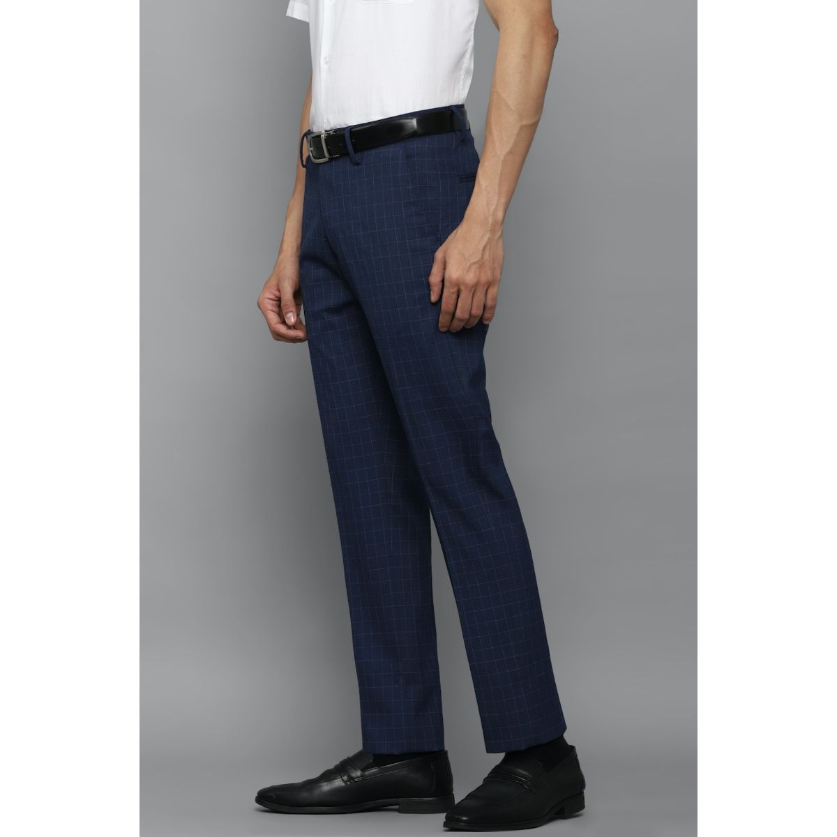 Buy Louis Philippe Men Blue Solid Slim fit Regular trousers Online at Low  Prices in India - Paytmmall.com