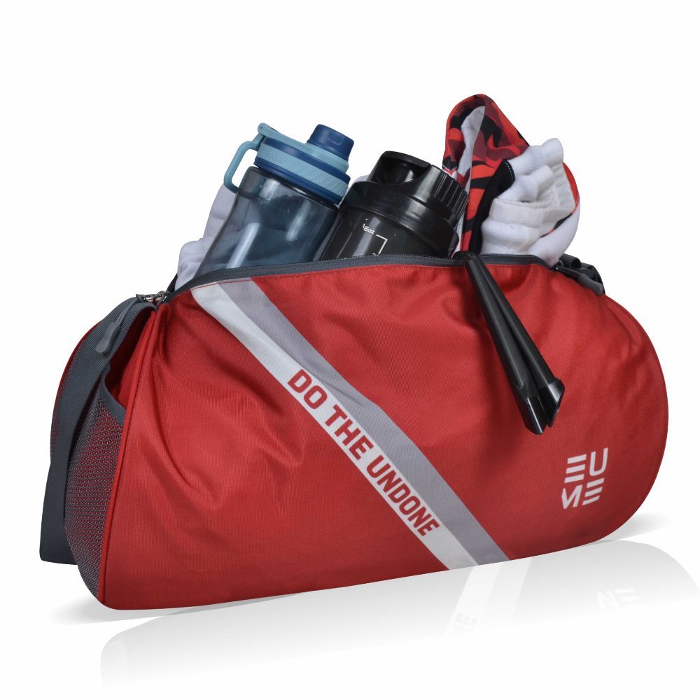 EUME Proline Polyster 17.5 Inch Gym Bag (Red)