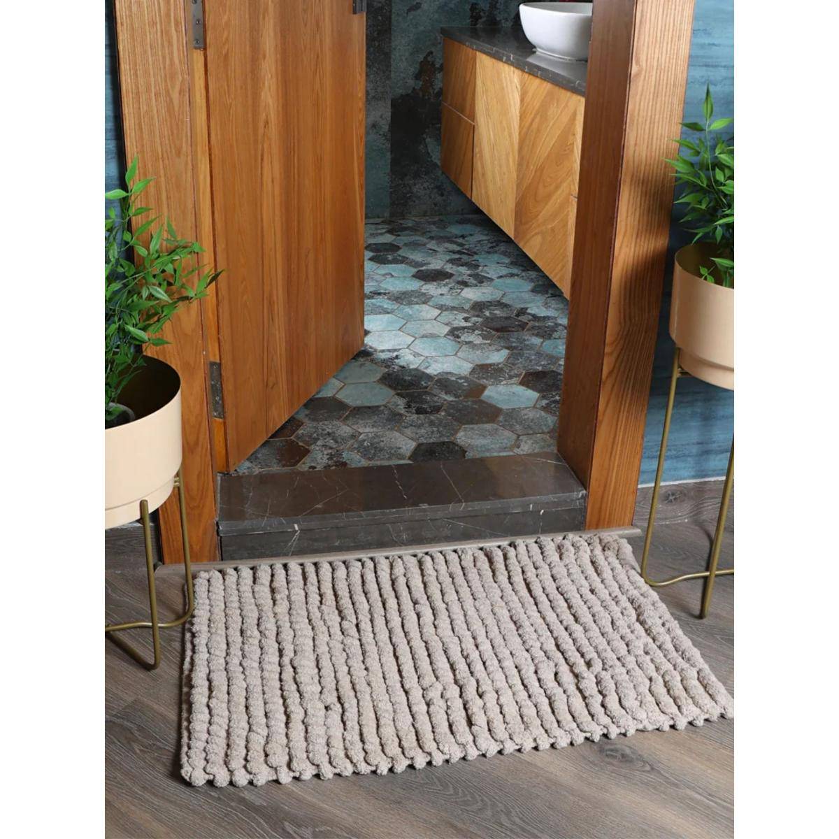 Sashaa World Ivory Bubble Bathmat